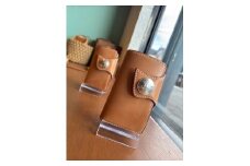 【25023】ミドルウォレットA【ミドル財布】革（栃木レザー）コンチョ　総手縫い