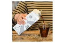 伊東屋珈琲のリキッドアイスコーヒー1000ml＜3本ギフト箱入り＞【1614245】