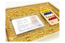 子どもの成長を手型に。オリジナル手型フレームと木のおもちゃセット(木箱BOX入)[52210563]