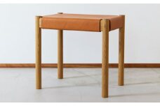 ヌメ革のスツール オーク 林蔵 wood furniture | 椅子 いす イス スツール 家具 インテリア おしゃれ かわいい 幅45cm 無垢材 木製 木材 ヌメ革 ハンドメイド 手作り リビング キッチン 台所 シンプル 埼玉県 狭山市