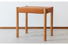 ヌメ革のスツール チェリー 林蔵 wood furniture | 椅子 いす イス スツール 家具 インテリア おしゃれ かわいい 幅45cm 無垢材 木製 木材 ヌメ革 ハンドメイド 手作り リビング キッチン 台所 シンプル 埼玉県 狭山市