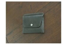 薄型ミニ財布 オイルヌメゴート革（カーキー）【職人 手作業 上質 ギフト お祝い お洒落】