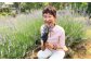 「生のラベンダーの香りを知って欲しい」と生産者のはすみさん。