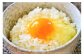地元でも黄身が濃くて美味しいと評判で一度食べたらリピーターに。卵かけご飯など生で食べてみて下さい。