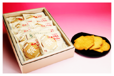 ［久喜銘菓］提灯サブレ 15枚入×1箱【お菓子 焼き菓子 洋菓子 クッキー スイーツ 小分け ご当地 推奨特産品 埼玉県 ちょうちん 祭り 個包装 贈答 プレゼント ギフト】