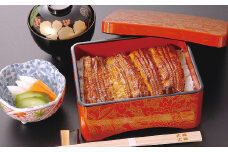 0040-006 大穀のうなぎ蒲焼６袋、うなぎの骨からあげ2パックセット【要冷凍】／（国産ニホンウナギ）