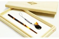 【12203-0016】【鼈甲(べっこう)】耳かき・なすびストラップセット
