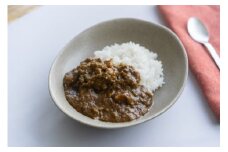 船橋産べータキャロット訳あり人参 　　贅沢牛筋カレー　4個