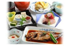 KAJ003 創業明治30年より100年以上にわたる伝統の味わいとおもてなし「宝家」のペア御食事券＜宝家膳＞ ふるさと納税 食事券 老舗 ディナー 記念日 デート お祝い 豪華 千葉県 木更津 送料無料