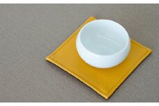 No.219-04 PVCレザーコースター「LEST」（マスタード） ／ 雑貨 日用品 インテリア 千葉県