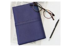 No.226-08 上質な国産PVCレザーブックカバー「SION」文庫サイズ/文庫（厚）サイズのセット（ネイビー） ／ 雑貨 日用品 本 千葉県