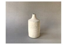 【小泉すなお作】　一輪挿し 〈 一輪挿し 花瓶 花入れ フラワーベース かわいい ナチュラル 雑貨 陶器 焼き物 インテリア 陶芸 おしゃれ おすすめ 北欧 自然 シンプル ギフト プレゼント 引っ越し 結婚 記念日 誕生日 父の日 母の日 作家 小泉すなお 〉