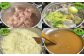 鶏ガラ・香味野菜などをたっぷりと使用したチキンブイヨンと、じっくり炒めた玉ねぎ。トマトの酸味が調和された自家製の欧風カレールー。