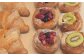 「LAYER BAKERY（レイヤー ベーカリー）」は、焼き⽴てのパンをお召し上がりいただけます。