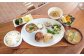 鴨川自然王国にある森の中の「カフェ エン」では、自家農園の野菜と天水棚田米使ったお料理をお楽しみいただけます。