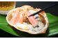 カナダで水揚げされ、厳選した本ずわいがにのむき身（脚肉・肩肉）を甲羅に盛り付け、国産のかに味噌を添えた上品な一品。