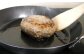 ちょっとした炒め物やお一人分の料理に重宝します。