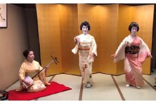 奥浅草の名料亭で浅草芸者とお座敷遊び(4名様参加） | 座敷遊び 体験 芸者 料亭 浅草 日本 文化 観光 旅行 ギフト