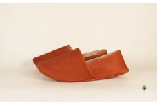 【KUTSUNE〈クツネ〉】ルームシューズ（革製・バブーシュタイプ） (サイズ：M(24.0-24.5cm)、カラー：茶)