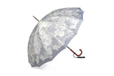 【前原光榮商店】婦人用雨傘 パシオ-カーボン〈手元：楓〉名入れ可 (カラー：アッシュブルー)