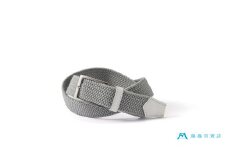 【三竹産業】藤巻百貨店別注 メッシュベルト／サイドシェープバックル (カラー：アイスグレー×ホワイト)