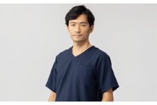 レピウスの白衣 【メンズ】スクラブ リンクル / ネーム刺繍付き (カラー：ネイビー、サイズ：2L)