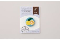 二十四節気くるみボタンブローチ (種類：小雪)
