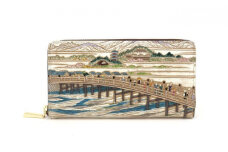 【文庫屋大関】大容量　ぐるっとファスナーの長財布　浮世絵　三条大橋【皮革工芸品】[№5619-1231]