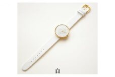 すみだ北斎美術館オリジナル 北斎 新形小紋帳 わちがひの四ツはなびし 腕時計ユニセックス ゴールド【白】 [№5619-7697]1488