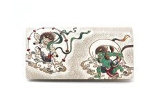 【文庫屋大関】束入れ 風神雷神【皮革工芸品】 財布 お札 お札入れ 長財布 カード 小銭 牛革 手作り 日本製 墨田区 東京都 [№5619-2158]