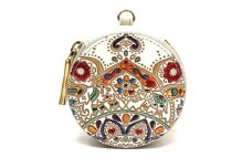 【文庫屋大関】マカロンポーチ 象のカーニバル【皮革工芸品】 ポーチ ミニポーチ 小物入れ アクセサリー入れ イヤホン入れ 収納 保管ケース 手のひらサイズ  本革 革 皮革 工芸品 工芸 雑貨 ギフト プレゼント 日本製 東京 [№5619-2266]
