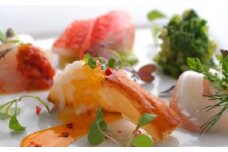 【恵比寿ダルマット】【ペアランチお食事券】シェフ特別おまかせコース 贅沢にメインを松阪牛＜2名様分＞（ぐるなびセレクション）