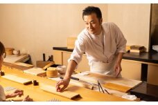 【鮨 くりや川】お昼のおまかせ18品コース＜1名様分＞（ぐるなびセレクション）