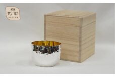 桐箱入り ぐい呑【純銀製酒器】【013-001】