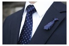  シルク100%のネクタイ＆「ｐ-Ｔｉｅ」（ネクタイ型ピンバッジ）セット（ネイビー）| ネクタイ シルク ピンバッジ ビジネス フォーマル 高級 おしゃれ 送料無料 東京 八王子