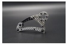  ワザ×大人の遊び心　CFRP Key Holder SLW（シルバー）| キーホルダー カラビナ 軽量 高強度 プレゼント おしゃれ 送料無料 東京 八王子