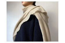  羽のように軽いエアリーウールストール（ベージュ）| ショール ウール 軽量 防寒 ギフト おしゃれ 高品質 送料無料 東京 八王子