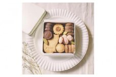 お花とねこのクッキー缶　焼き菓子 クッキー　保存料不使用