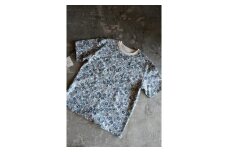 [HAM IAM]【数量限定】手差型染クルーネックTシャツ「小花ちらし」緑紫系【XLサイズ】