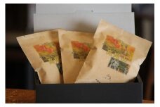 国産の炭火で焙煎したコーヒー豆【雫ブレンド高尾山】ご注文後に焙煎100g×3パック豆のまま
