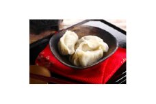 ＜TVで紹介!＞餃子工房くらや 水餃子・ワンタン・春巻・海老焼売 点心4点セット(国立市)【1586412】