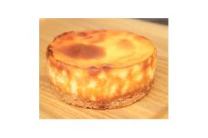 パティシエ手作り　職人こだわりのベイクドチーズケーキ　アンヌ国立スイーツ【1575380】