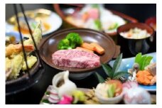 横浜港乗合船屋形船濱進ペアご招待券（黒毛和牛ステーキ御膳）