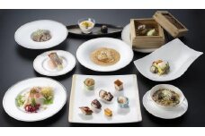 馬車道中国料理　水綾閣［ランチ・ディナー］福寿コース　ペアお食事券