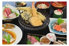横浜港乗合船屋形船濱進ペアご招待券（さざなみ御膳）