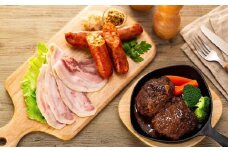 肉の魔術師シリーズ　A5和牛（横濱ビーフ）ハンバーグ・はまポークのソーセージ・ハムセット【3種4パック入り】