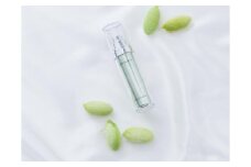 【母の日ギフト】Joie de Soie 天蚕シルク配合エッセンス 30ml