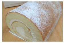 はるみロール16cm　冷凍便　湘南そだち米「はるみ」の米粉のロールケーキ