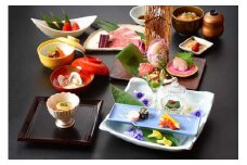 季節料理　あら珠の特選　2名様　離れ貸切会席