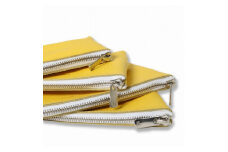 MASSTARD -MINIMAL LEATHER POUCH LARGE-YELLOW
